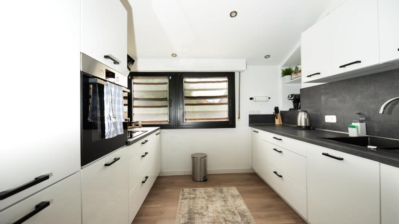 3,5-Zimmer Inkl Arbeitsplatz, Wlan & Free Netflix, Amazon-Free Parken Vollausgestattete Wohnung, 24H Check In Hamm  Buitenkant foto